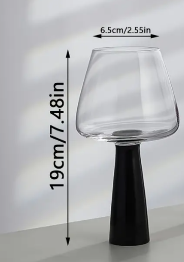 2 Elegant Black Wine Glass
